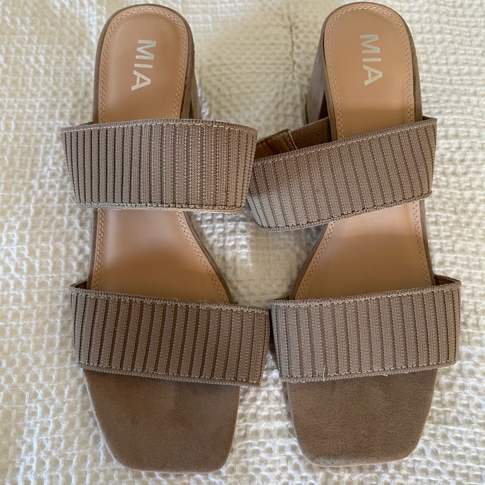 MIA suede squared toe block heels size 11